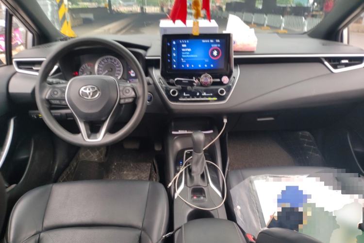 Used Toyota Levin 2021 185T CVT Luxury Edition Center Console