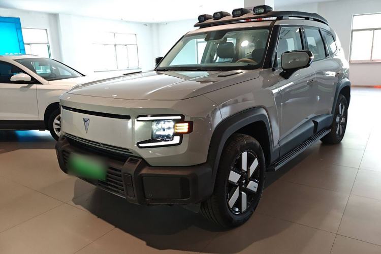 Used Deepal G318 2024 Four-Wheel-Drive Air Suspension Model