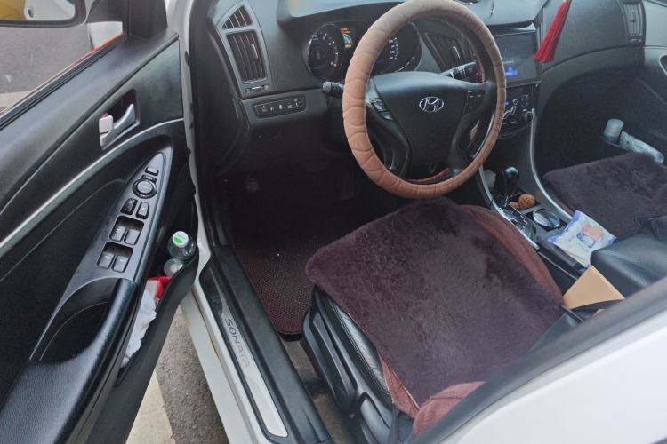 Used Hyundai Sonata 2011 2.0L Automatic Leading Edition Driver Seat