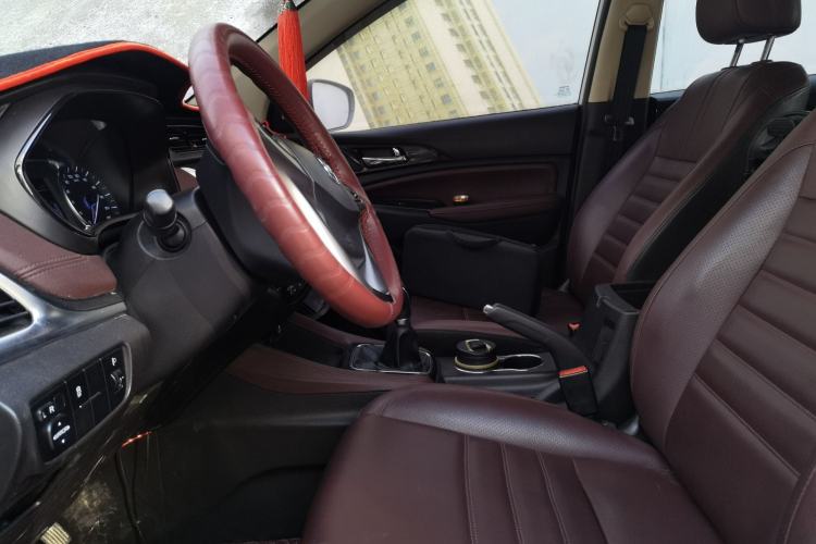 Used CHANGAN Lingxuan 2017 1.6L Manual Happiness Edition