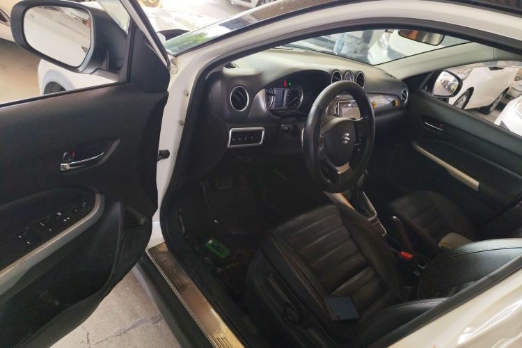 Used Suzuki Vitara 2016 1.4T Automatic Two-Wheel Drive Luxury Version
