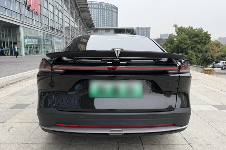 Used Deepal L07 2025 230 Ultra with DeepBlue Intelligent Driving AD PRO Extended-Range Version