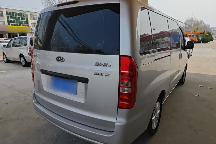 Used JAC Refine M3 2019 PLUS Maker Edition 1.8L Luxury Smart Model with 9 Seats Rear Right 45 Deg