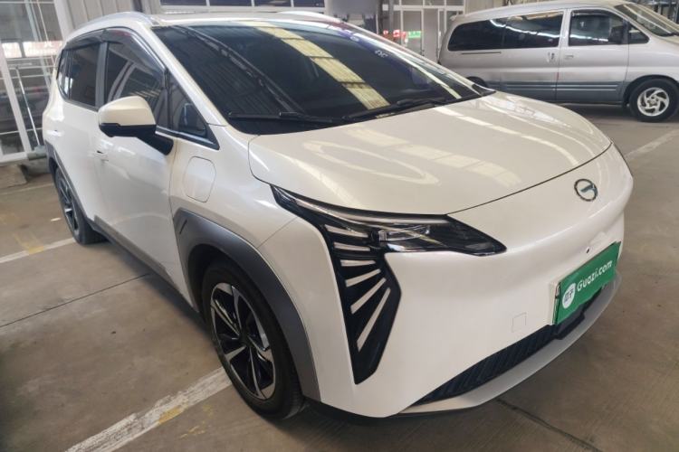 Used AION Y 2024 Plus 510 Intelligent Driving Version Front Right 45 Deg