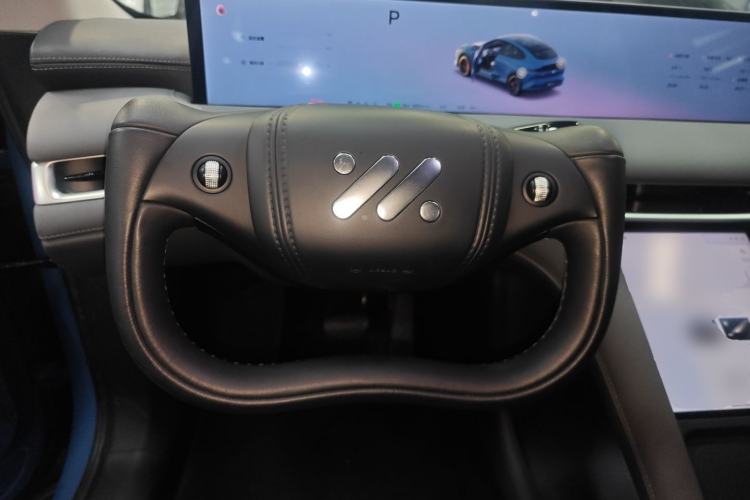 Used IM LS6 2025 Ultra-Powerful Lingxi Intelligent Enjoyment Edition Steering Wheel