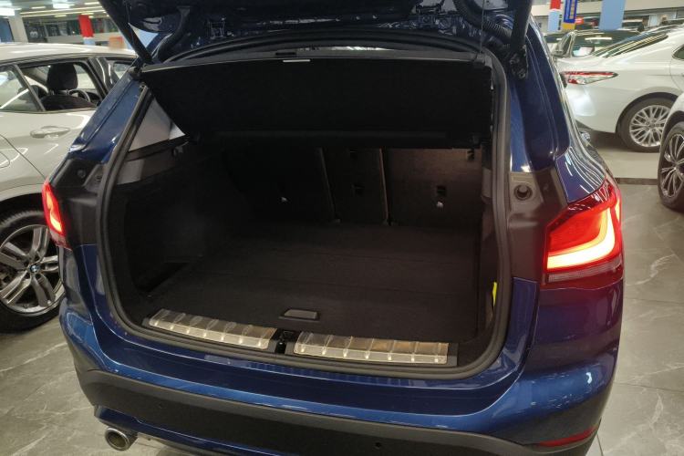 Used BMW X1 2022 sDrive25Li Leading Model
