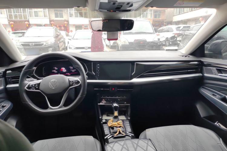 Used Volkswagen Passat 2023 Restyled 330TSI Starry Luxury Edition
