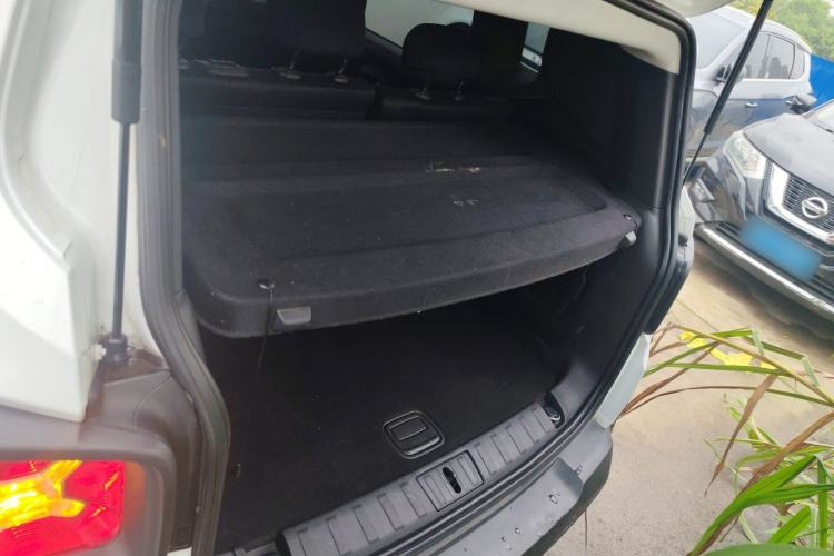 Used Jeep Renegade 2017 180T Automatic Jingneng Edition Trunk