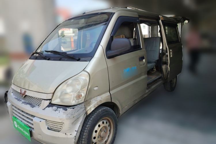 Used Wuling Hongguang 2013 1.2L S Comfort Model China IV Standard