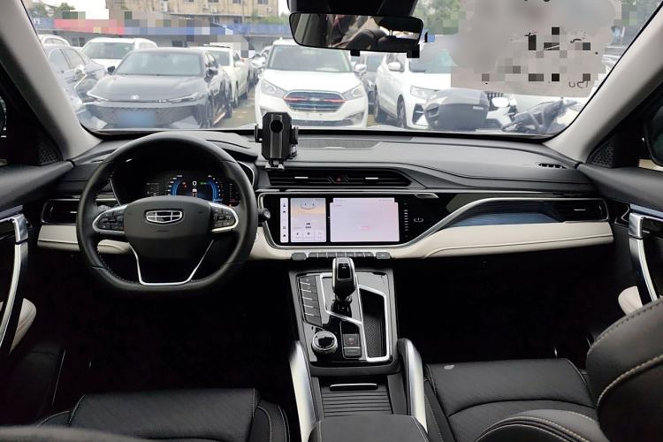 Used Geely Auto Emgrand X7 Sport 2022 Boyue X 1.8TD DCT Smart Model Center Console