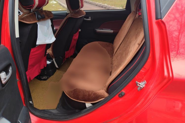 Used CHANGAN Benni 2014 1.4L IMT Luxury Model with Sunroof
