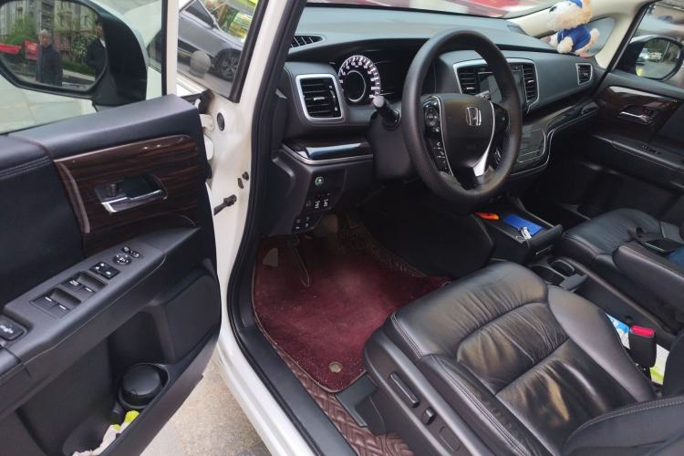 Used Honda Odyssey 2018 2.4L Luxury Edition
