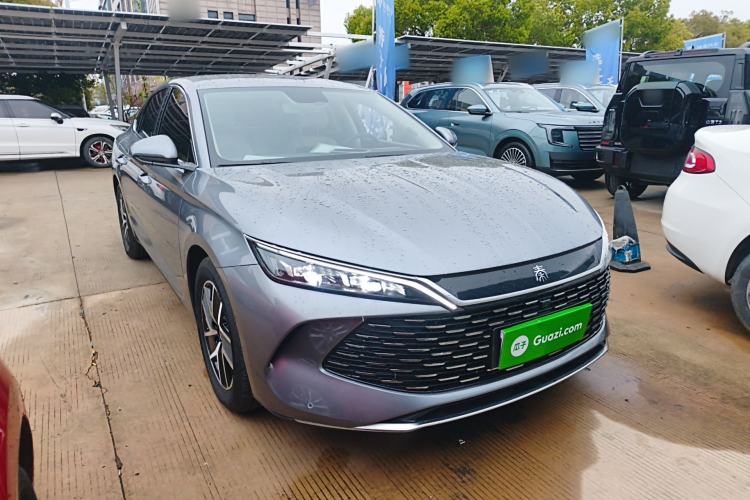 Used BYD Qin L 2024 DM-i 80KM Beyond Model Front Right 45 Deg
