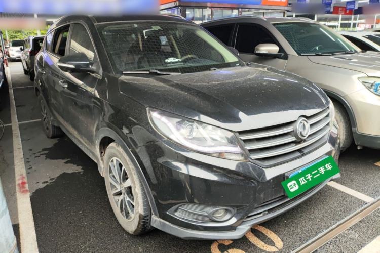 Used Dongfeng Fengon 580 2017 1.5T Manual Luxury Model Front Right 45 Deg