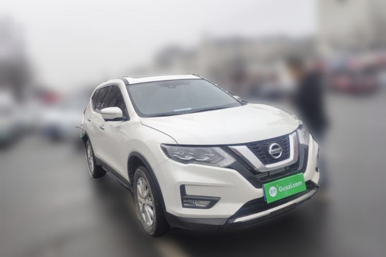 Used Nissan X-Trail 2023 Classic 2.0L Two-Wheel Drive Smart Connect Premium Edition
