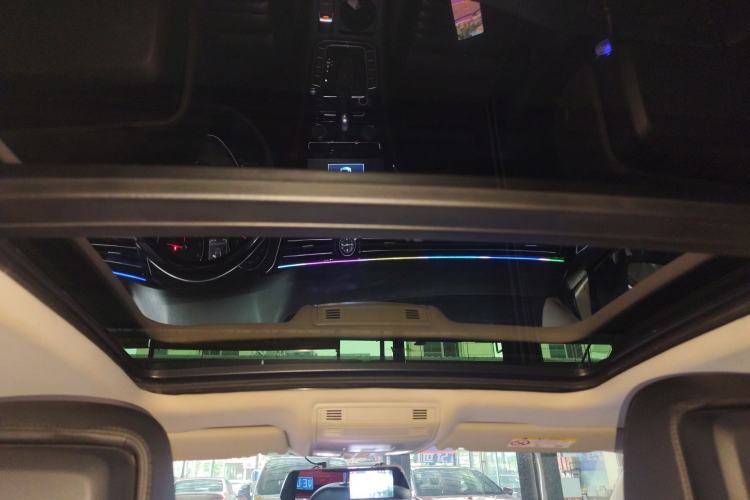 Used Volkswagen Magotan 2017 330TSI DSG Leading Model Headliner