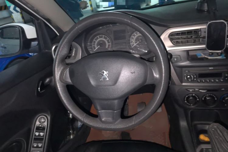 Used Peugeot 301 2014 1.6L Manual Comfort Edition Steering Wheel