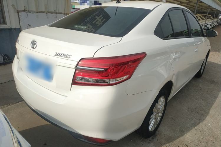 Used Toyota YARiS L Zhi Xiang 2017 1.5E CVT Dynamic Edition Rear Right 45 Deg