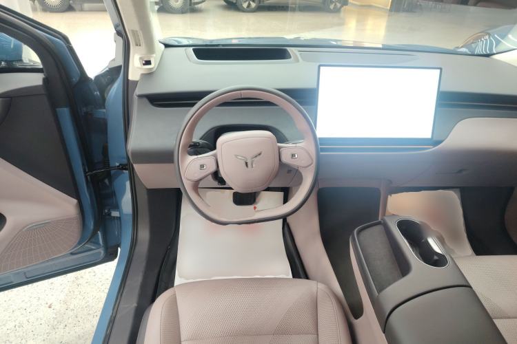 Used Hongqi Tiangong 06 2025 660 4x4 Smart Selection Edition
