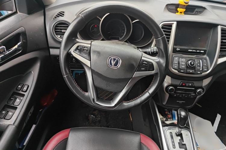 Used CHANGAN Eado 2013 1.6L Automatic Junku Model China IV Standard Steering Wheel