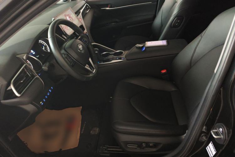 Used Toyota Camry 2021 2.0G Luxury Edition Left Front Seat