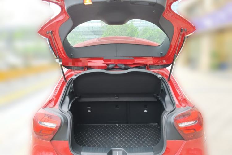 Used Mercedes-Benz A-Class 2016 A 200 Fashion Model Trunk