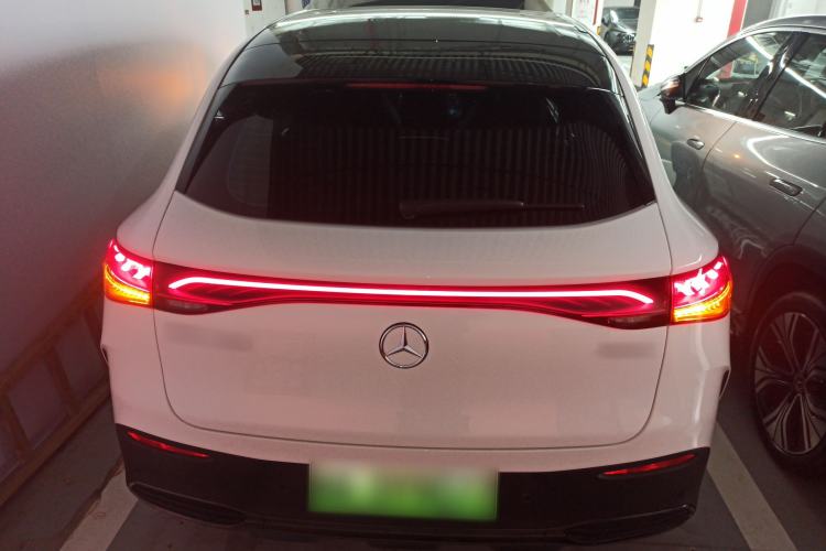 Used Mercedes-Benz EQE SUV 2024 350 4MATIC Pioneer Edition Rear