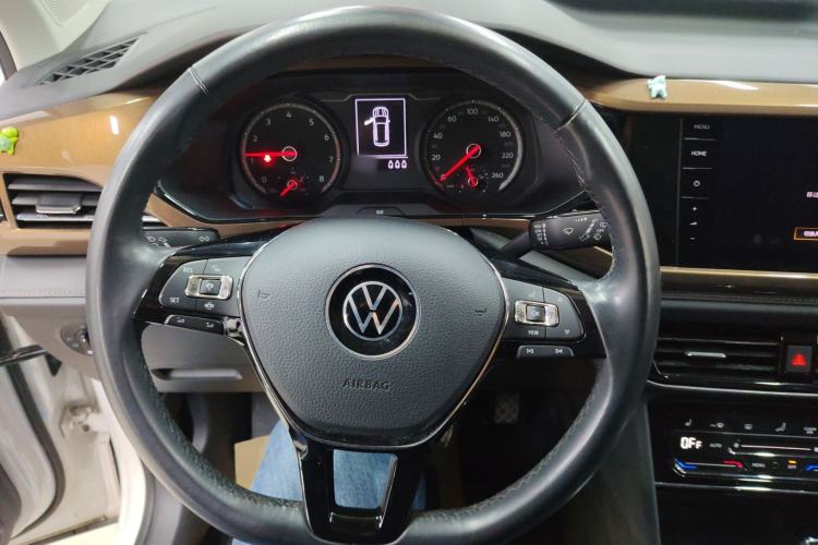 Used Volkswagen Tharu 2021 280TSI Two-Wheel-Drive Luxury Plus Edition
