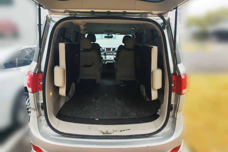 Used SAIC MAXUS G10 2019 PLUS 2.0T Automatic Elite Edition China V Standard Trunk