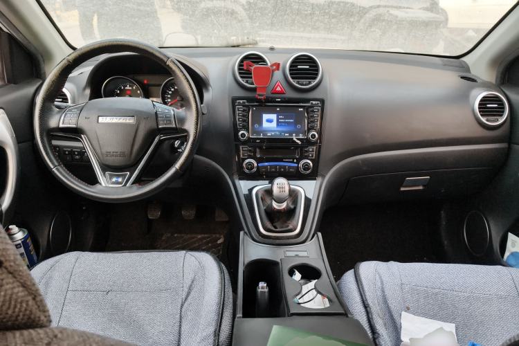 Used Haval H6 2016 Upgraded Model 1.5T Manual Two-Wheel Drive Elite Version