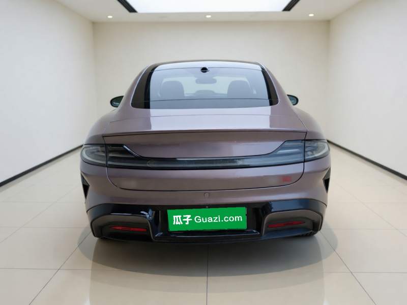 Used Xiaomi Auto SU7 2024 Four-Wheel Drive Ultra-Long Range Advanced Intelligent Driving Max Edition — 3