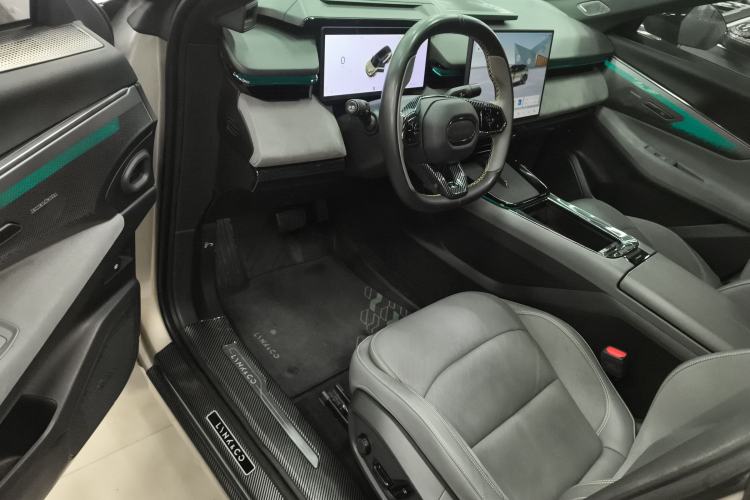 Used Lynk & Co 08 EM-P 2023 120km Long-Range Halo Driver Seat