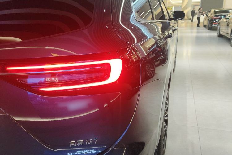 Used Hima AITO M7 2024 1.5T Intelligent Driving 4WD Ultra Version 6 Seats Exterior 3