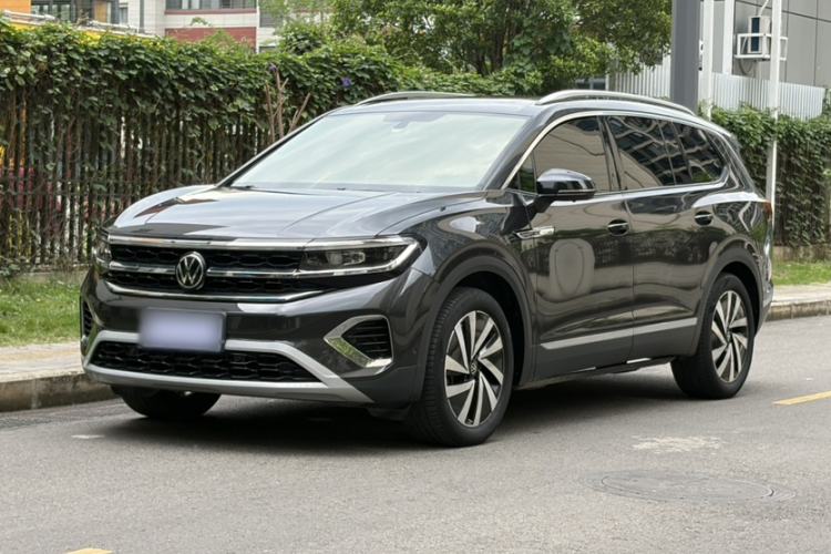 Used Volkswagen Talagon 2021 330TSI Two-Wheel-Drive Luxury Edition – Scenic Version Front Left 45 Deg