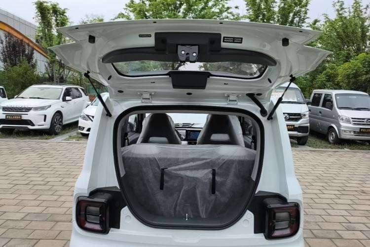 Used Geely Galaxy Panda 2025 210 km – Yuanqi Bear Trunk