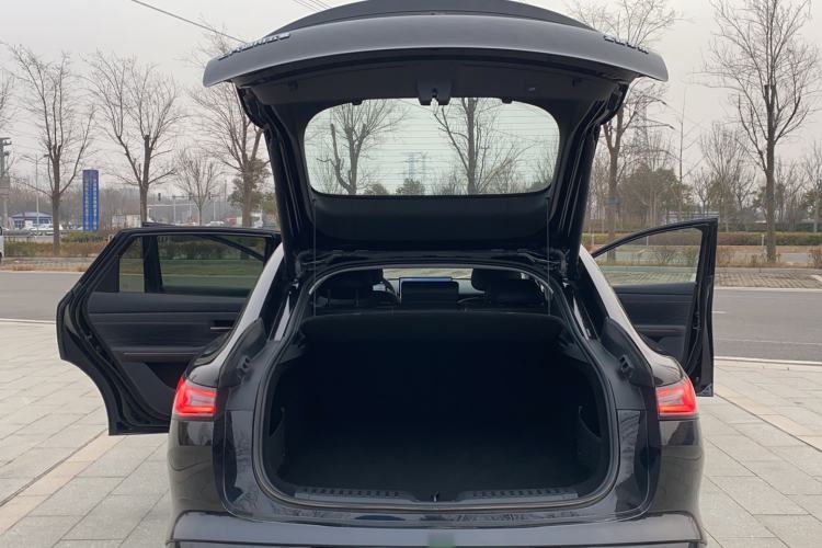 Used Baojun Enjoy 2025 All-Electric 600km Luxury Edition
