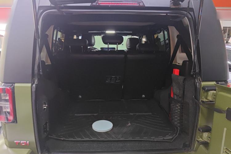 Used BAIC Off-Road BJ40 2023 2.0D Automatic Four-Wheel Drive Blade Hero Edition Adventurer Type
