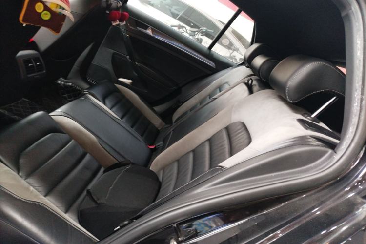 Used Volkswagen Golf 2018 280TSI Automatic R-Line Model
