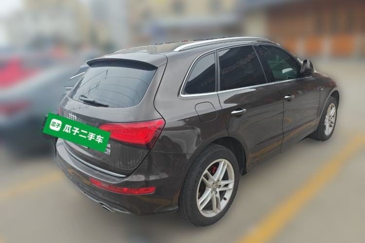 Used Audi Q5 2018 Collector's Edition 40 TFSI Technology Model