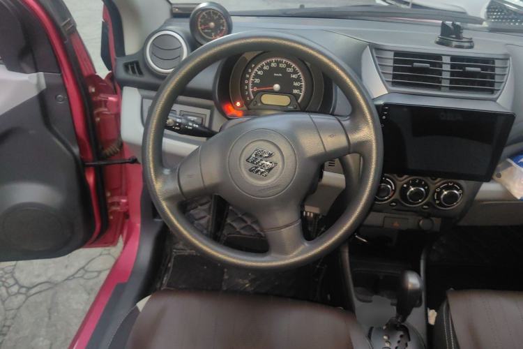 Used Suzuki Alto 2013 1.0L Automatic Luxury Model
