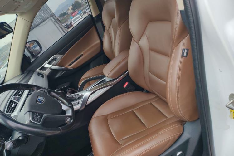 Used Geely Auto Emgrand X7 Sport 2016 1.8TD Automatic ZhiZun Version
