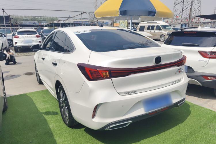 Used CHANGAN Eado 2023 Changan Edition PLUS Blue Whale NE 1.4T GDI DCT Prestige Version Exterior 2