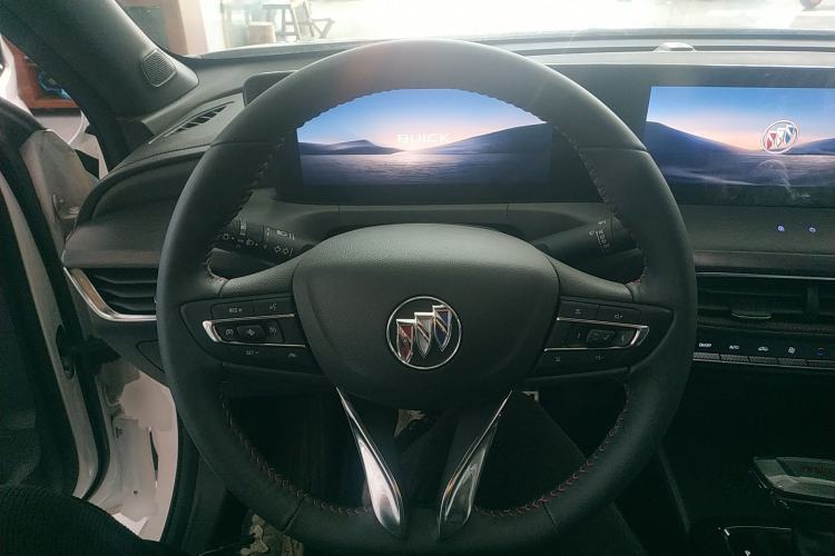 Used Buick Verano 2023 Pro GS Hunter Wind Edition Steering Wheel