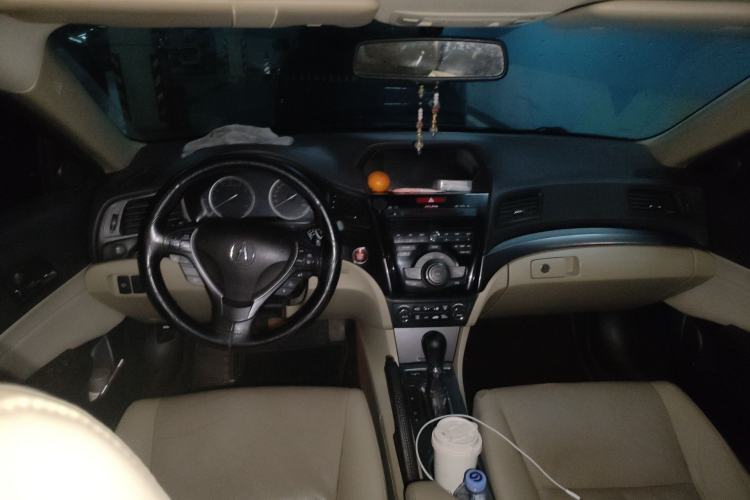 Used Acura ILX 2013 2.0L Elite Edition Center Console