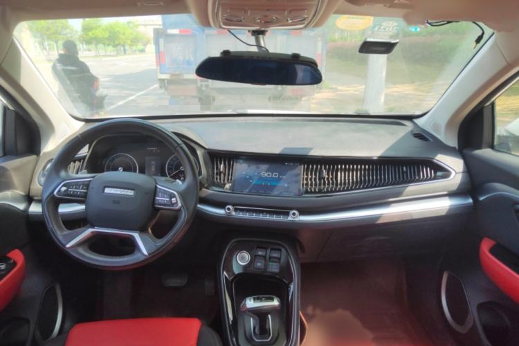 Used Haval H2s 2017 Red-Label 1.5T Dual-Clutch Elite Model
