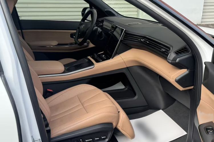 Used Nio ES8 2020 415 km Range 7-Seater Version