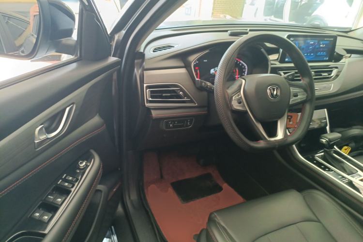 Used Changan CS75 2021 Honor Million Edition 280T DCT Prestige Model
