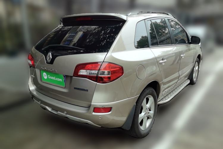 Used Renault Koleos 2012 2.5L Two-Wheel Drive Comfort Edition with Navigation