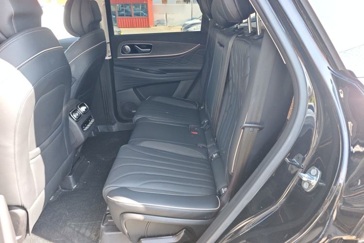 Used Chery Tiggo 9 2023 2.0T Dual-Clutch Two-Wheel Drive Luxury Edition 7 Seats