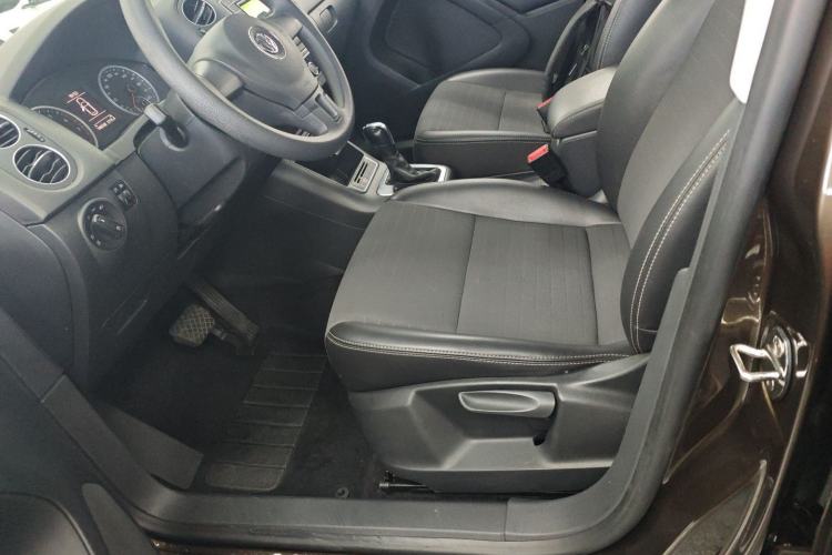 Used Volkswagen Tiguan L 2016 280TSI Automatic Two-Wheel-Drive Silk Road Style Edition
